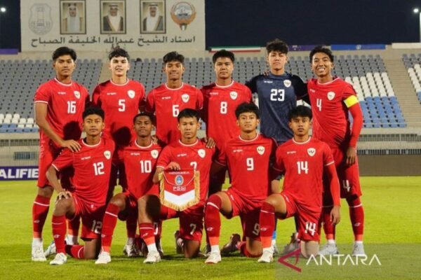 Ketum PSSI Ajak Timnas U-17 Fokus Persiapan untuk Piala Asia U-17 2025 Ketum PSSI Ajak Timnas U-17 Fokus Persiapan untuk Piala Asia U-17 2025