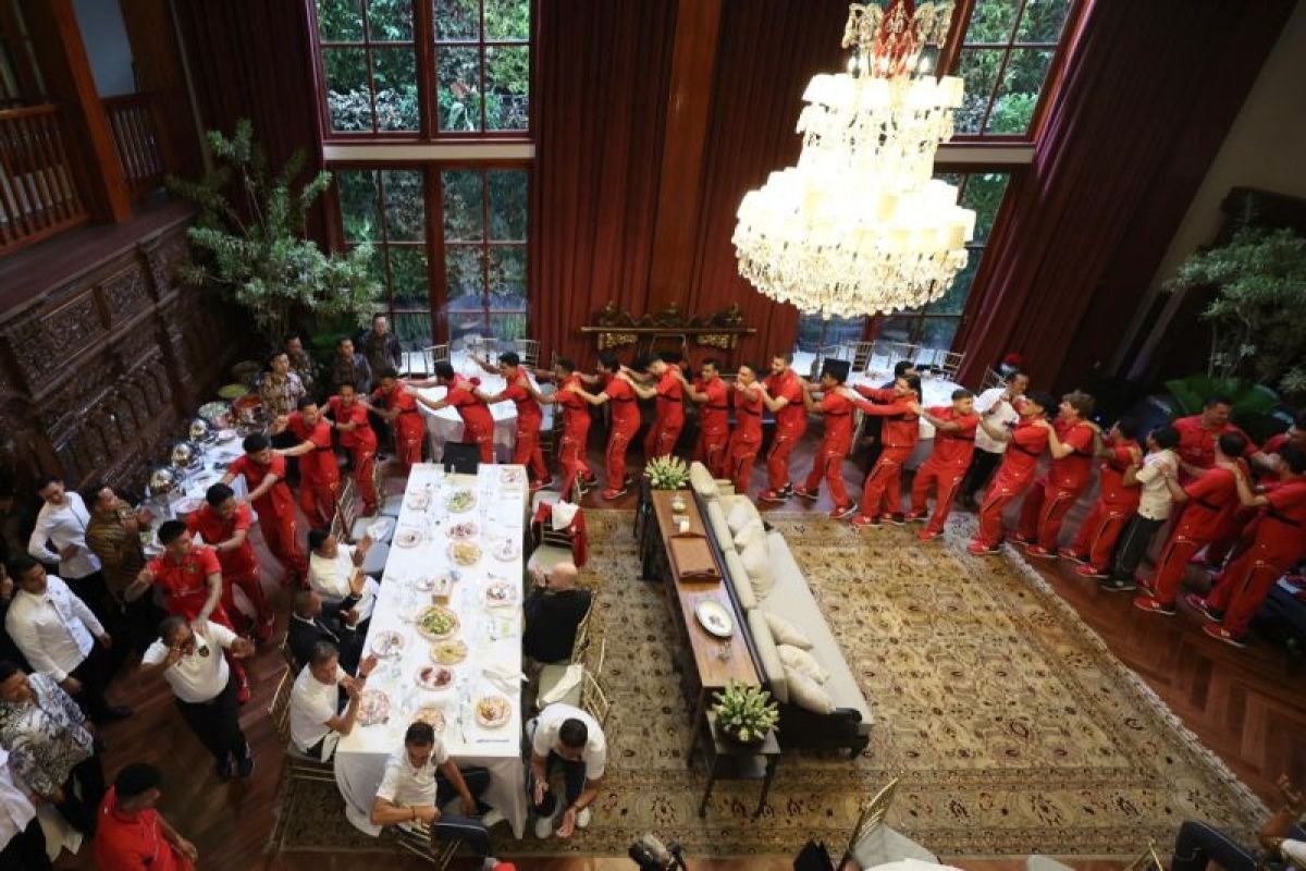 Jay Idzes Terpesona oleh Jamuan Makan Siang Presiden Prabowo