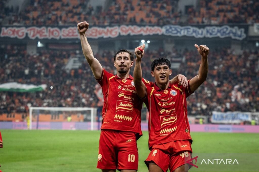 Berikut adalah beberapa alternatif judul untuk artikel mengenai jadwal pertandingan Persija di bulan Agustus:

1. "Persija Hadapi Empat Pertandingan Krusial di Bulan Agustus: Simak Jadwalnya!"
2. "Bulan Agustus: Empat Duel Menarik Menanti Persija, Inilah Jadwalnya"
3. "Jadwal Agustus: Persija Siap Bertarung di Empat Laga Penting!"
4. "Empat Laga Menentukan di Agustus untuk Persija: Yuk, Cek Jadwalnya!"
5. "Persija Berhadapan dengan Empat Tim Besar di Agustus, Berikut Rincian Jadwalnya"

Silakan pilih salah satu atau gunakan sebagai inspirasi untuk judul yang Anda inginkan!