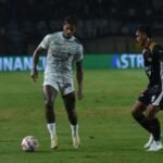 Ramon Tanque Tidak Kenal Mundur: Mencetak Gol Debut untuk Persib Bandung